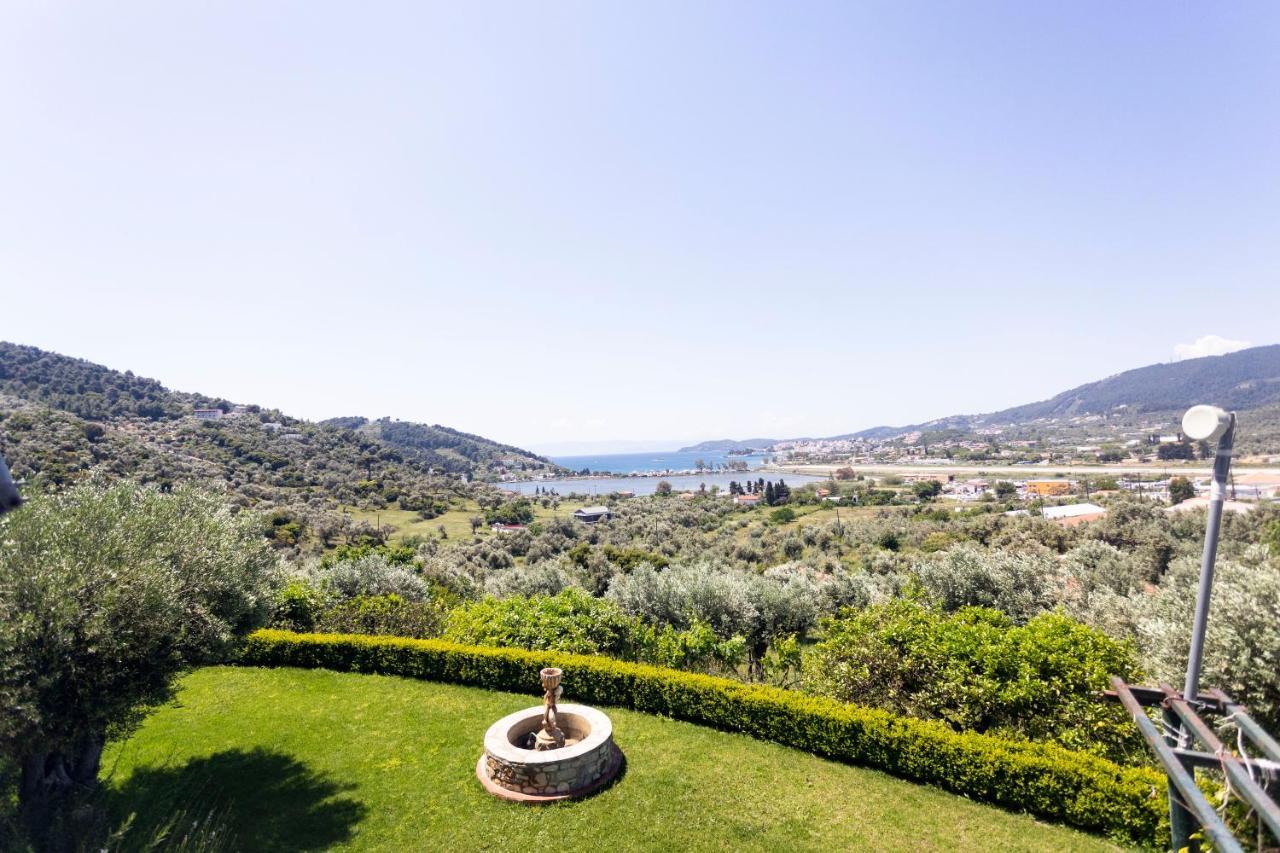 Dohos Skiathos Suites Ksanemos Bagian luar foto
